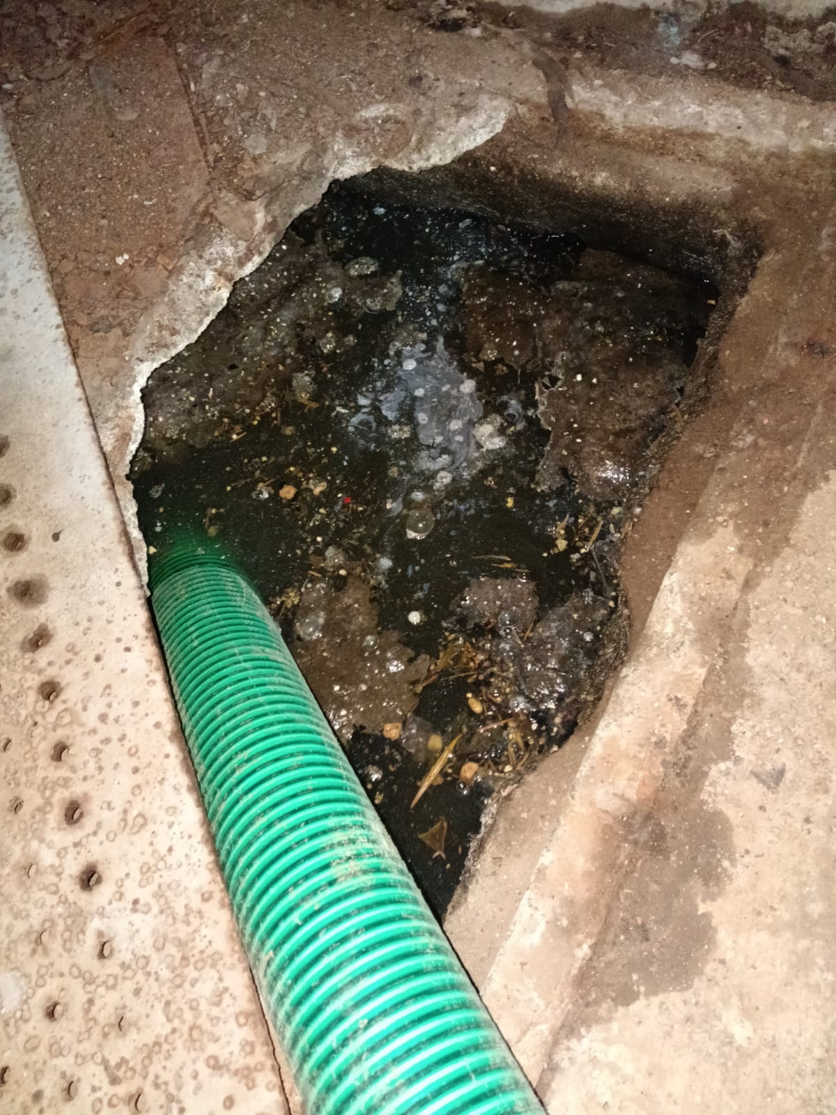 Septic Tank Sludge Cleaning