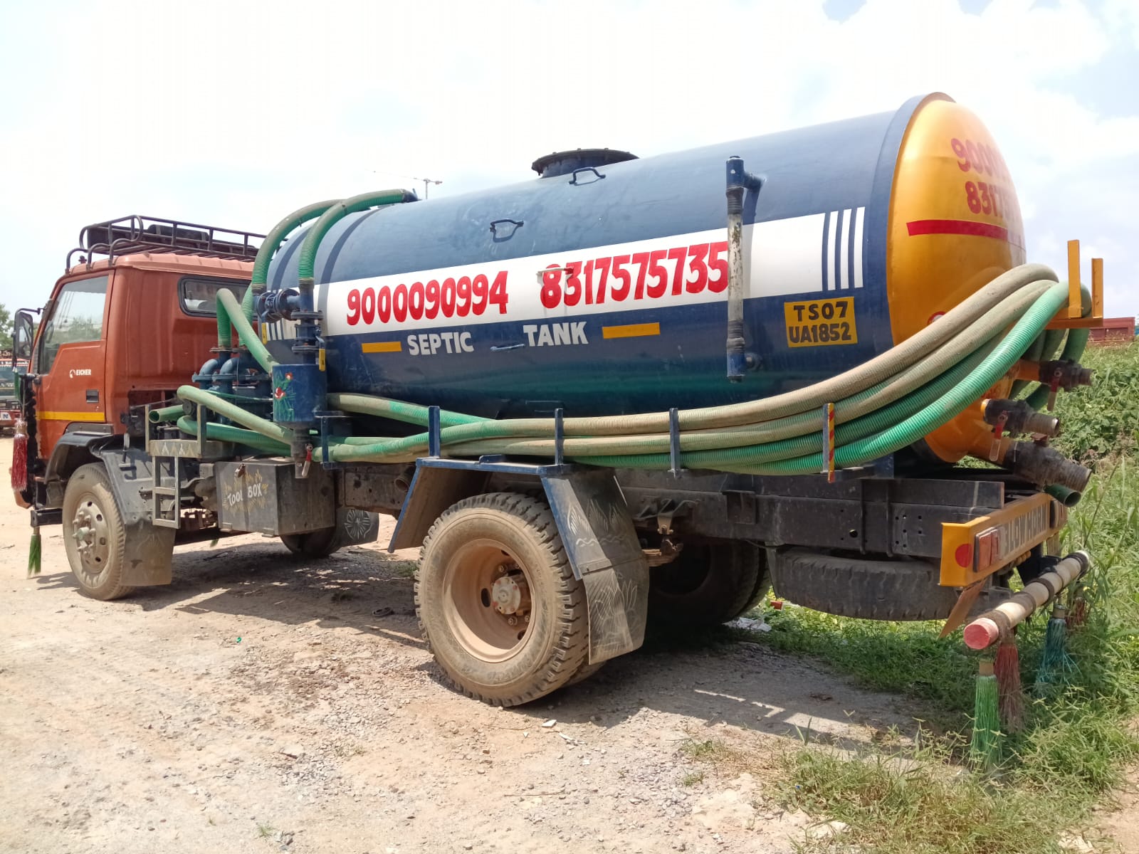 Commercial Septic Tank Cleaning