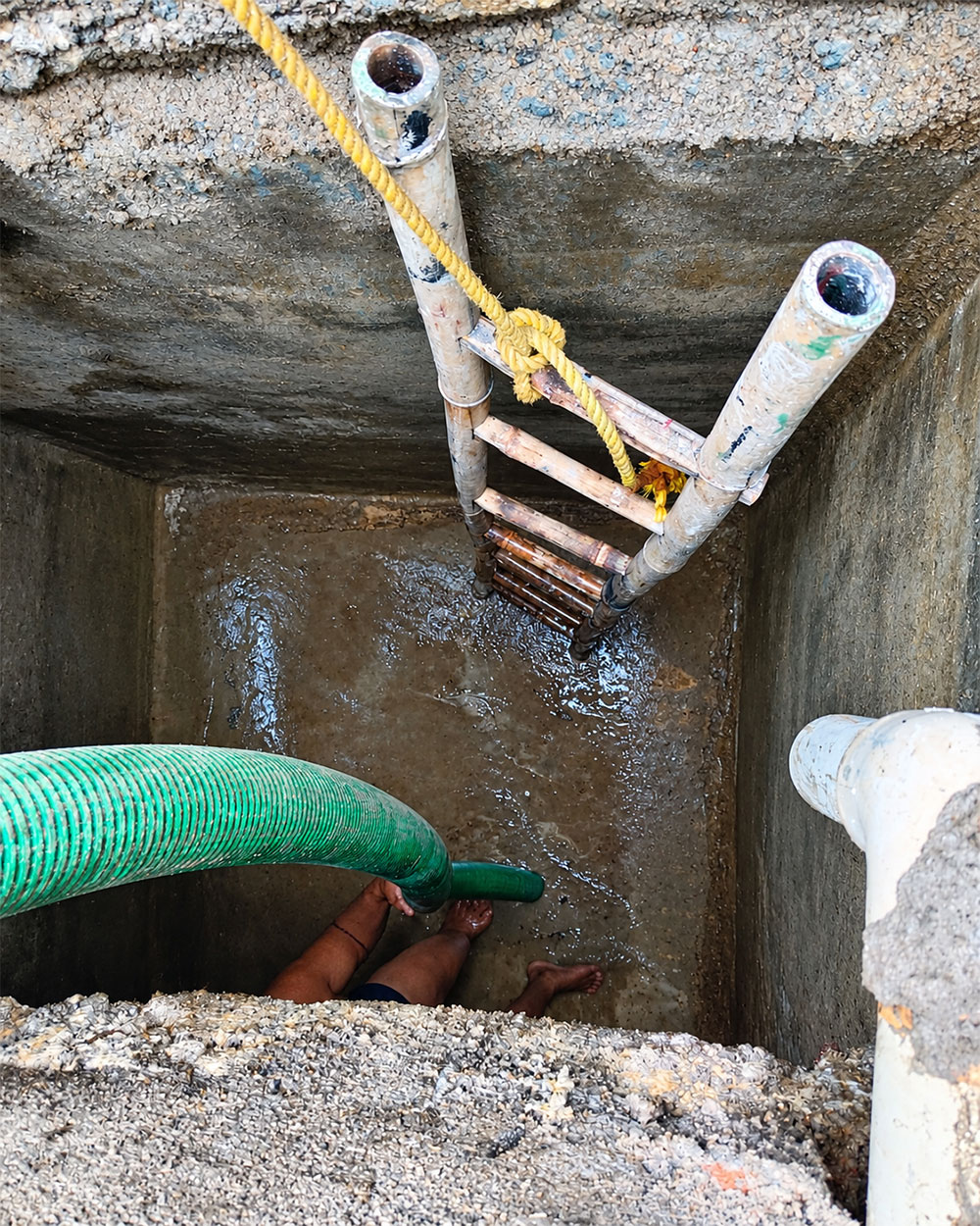 Septic Tank Sludge Cleaning